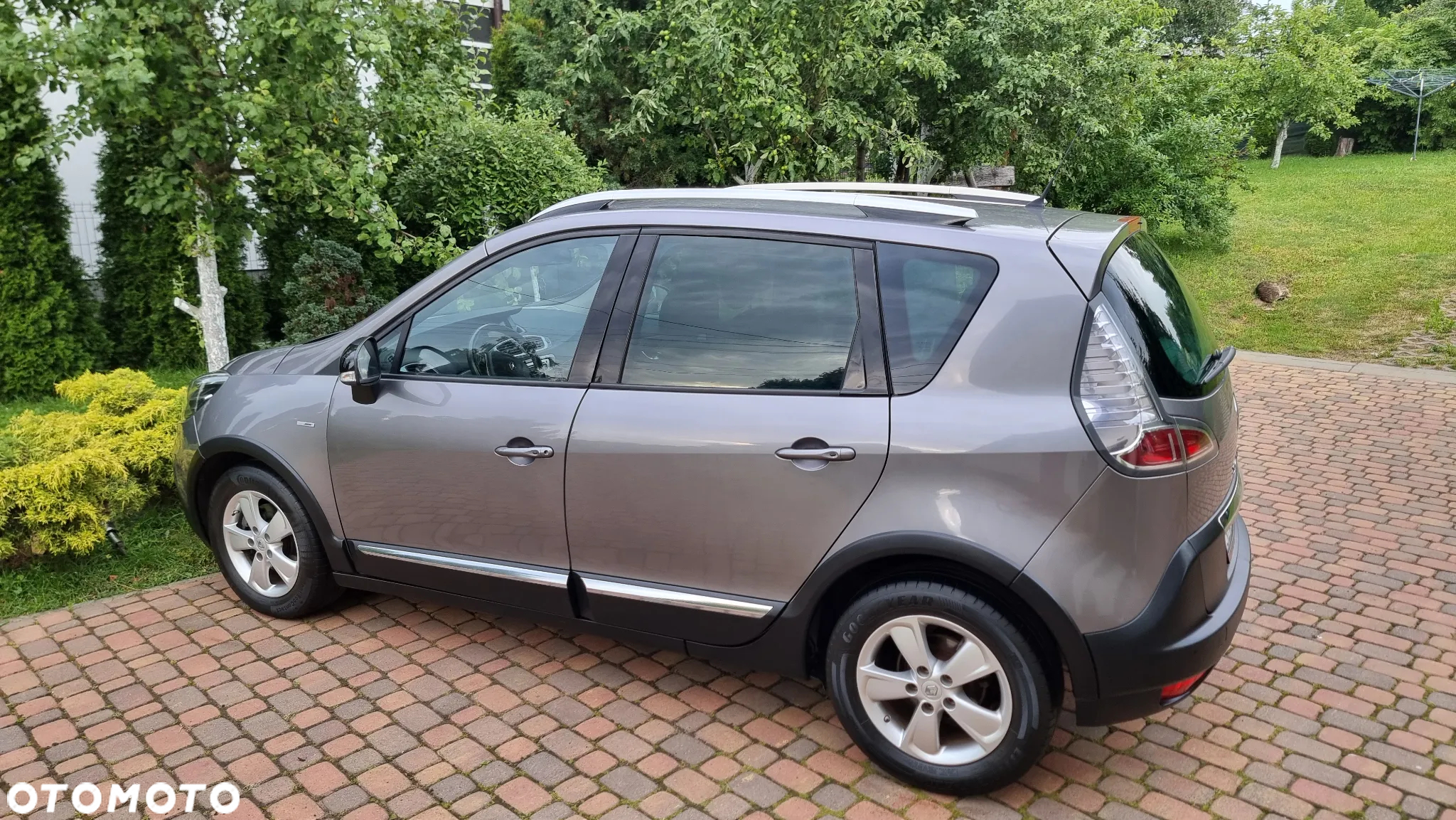 Renault Scenic Xmod 1.5 dCi Bose EDition - 30