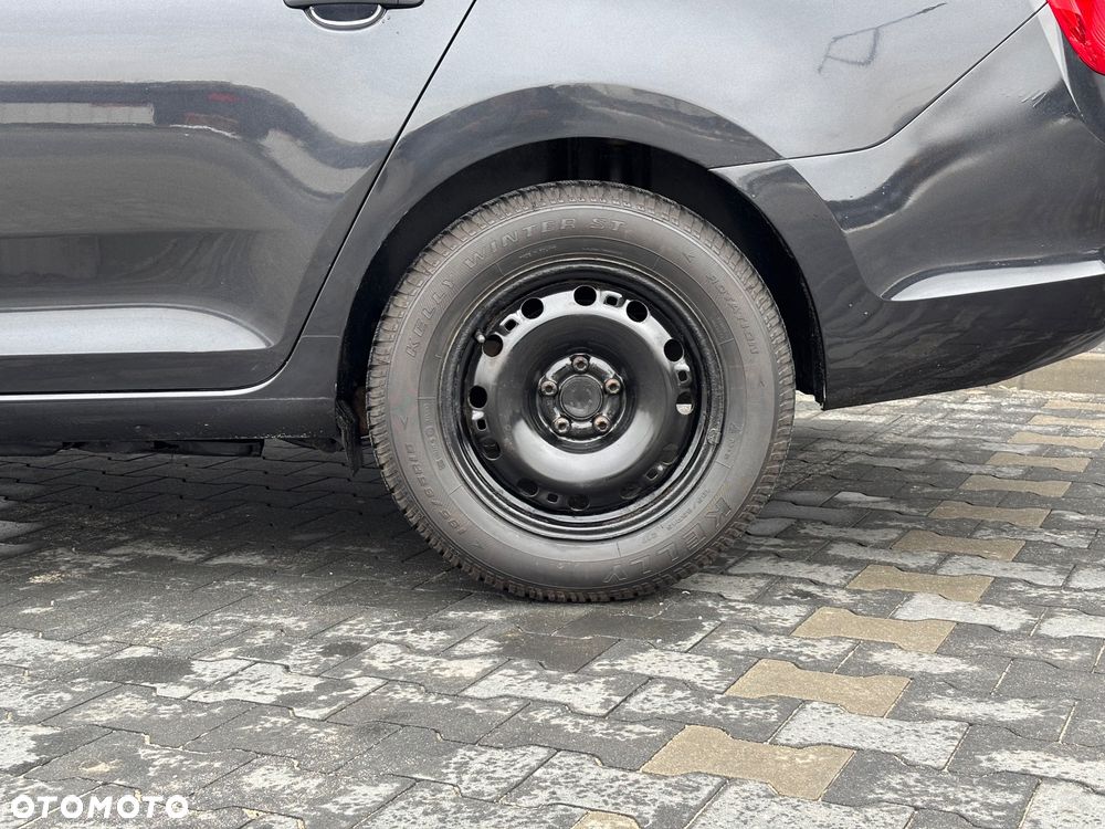 Skoda RAPID 1.2 Edition - 6