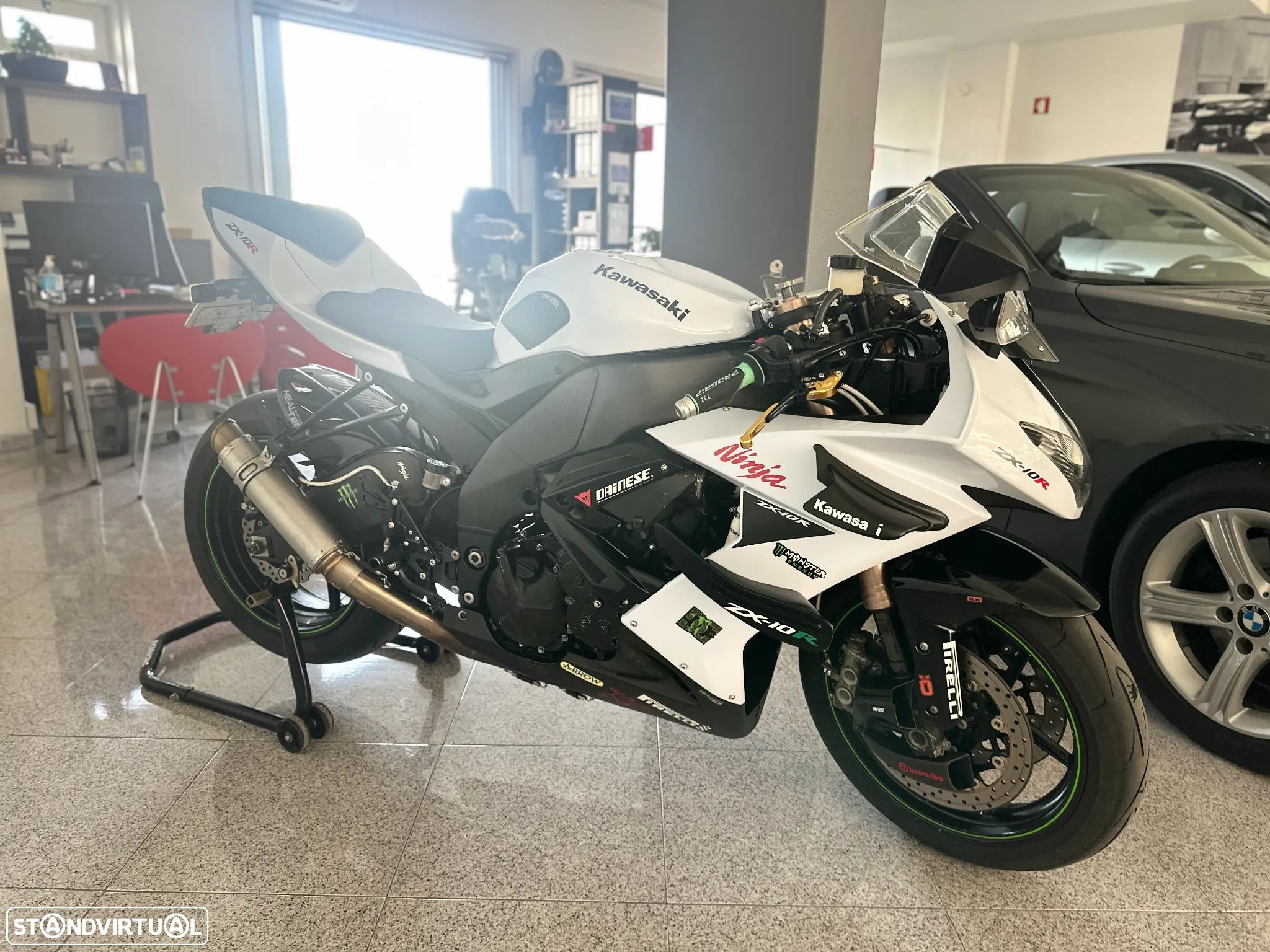 Kawasaki Ninja ZX-10R - 1