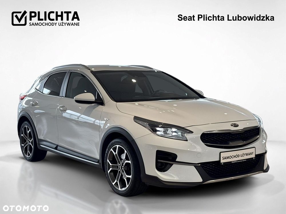 Kia XCeed - 8