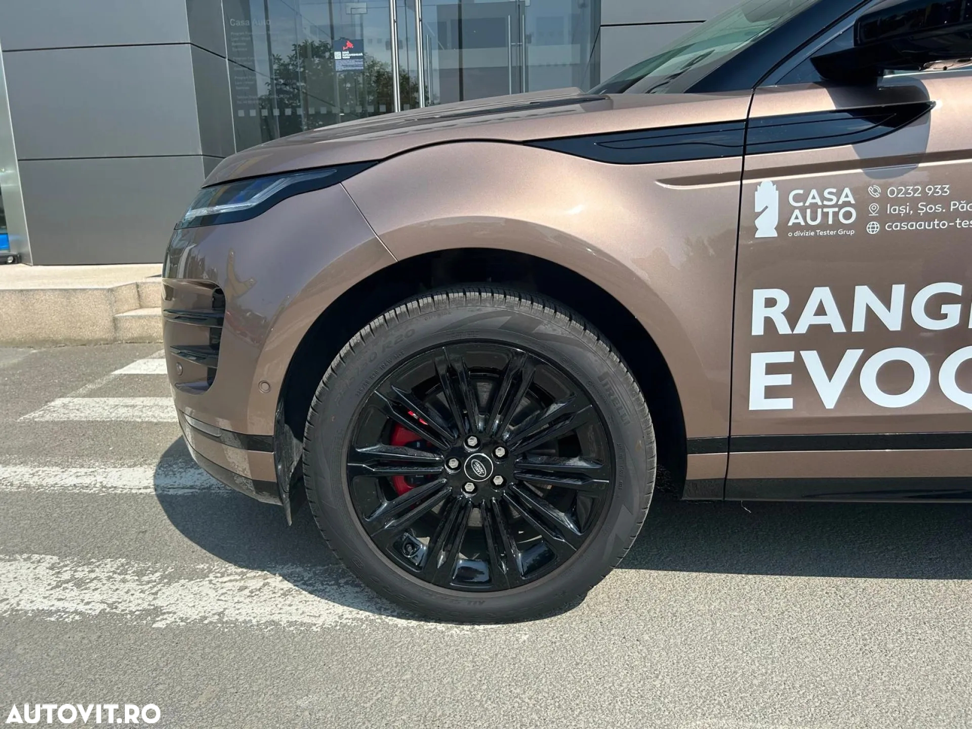 Land Rover Range Rover Evoque - 15
