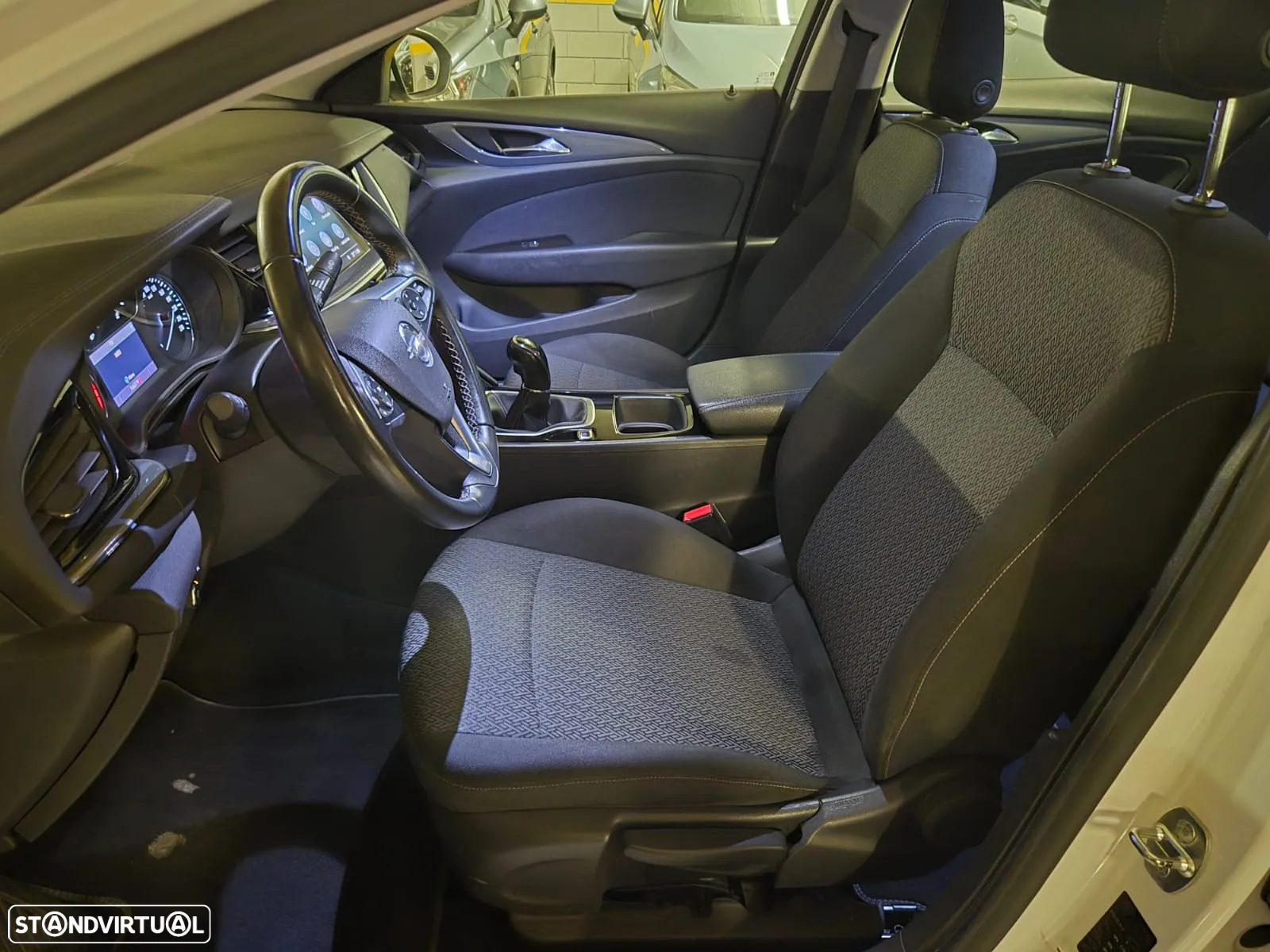 Opel Insignia Grand Sport 1.6 CDTi Dynamic - 10