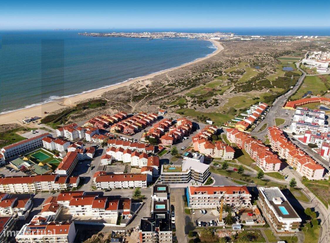 Apartamento T2 de Luxo com Piscina no Rooftop – Praia da Consolação - Grande imagem: 5/20