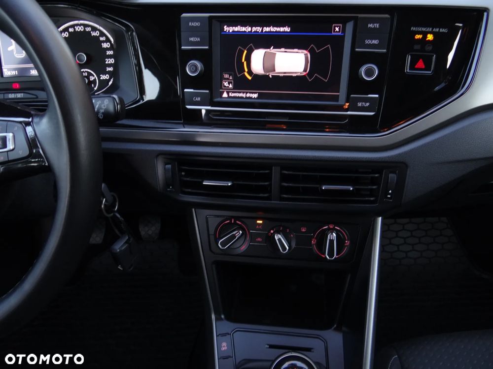 Volkswagen Polo 1.6 TDI SCR Comfortline - 31