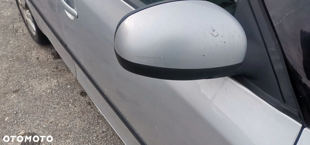 Skoda Fabia 1.9 tdi 2009 rok maska,klapa,blotnik,drzwi,lampa,kola,felgi,silnik - 16