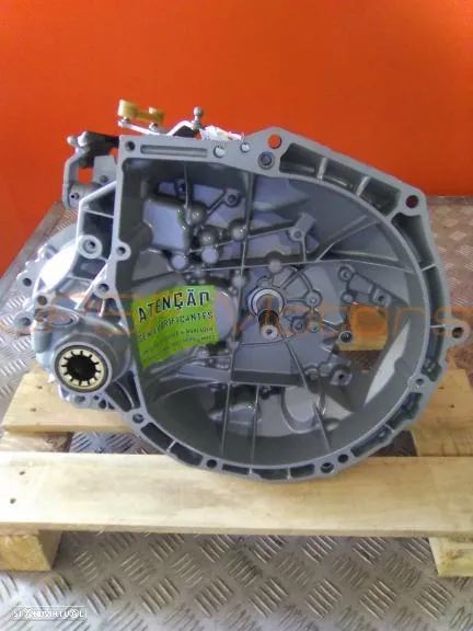 Caixa de Velocidades RECONDICIONADA Peugeot 207 1.4HDi 20CQ55 - 1