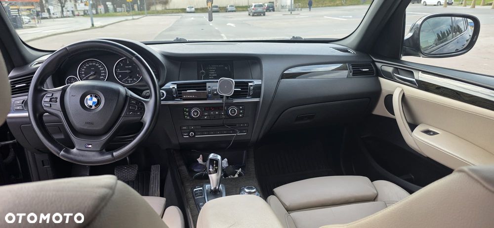 BMW X3 xDrive20d - 10