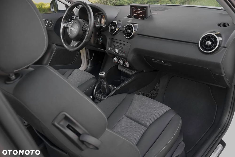 Audi A1 1.6 TDI Ambition - 8