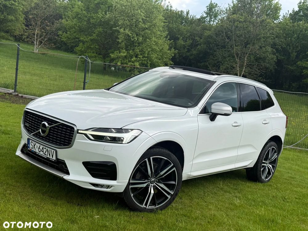 Volvo XC 60 T5 AWD R-Design - 4