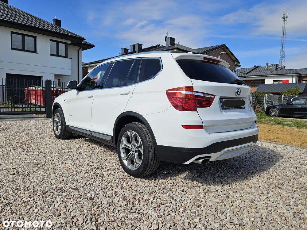 BMW X3 sDrive18d Advantage - 11