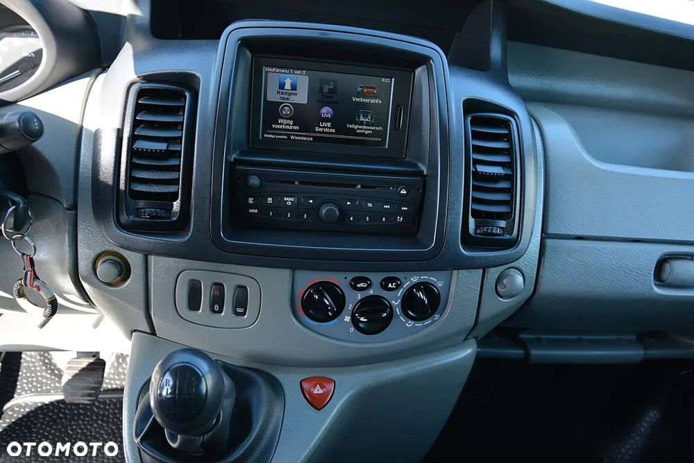 Renault Trafic - 18