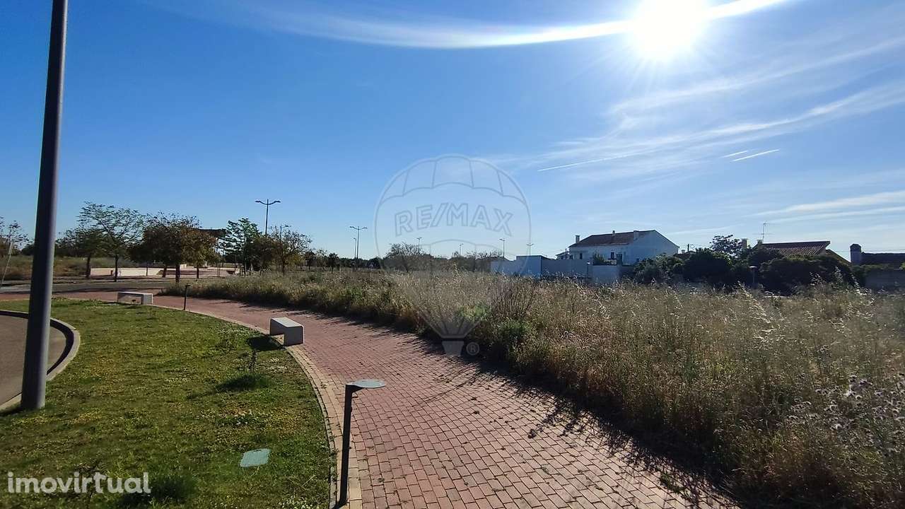 Terreno  para venda - Grande imagem: 2/7