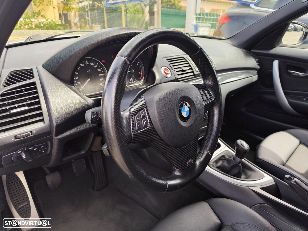 BMW 118 d Pack M - 10