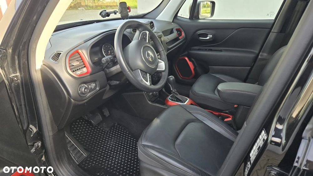 Jeep Renegade - 22