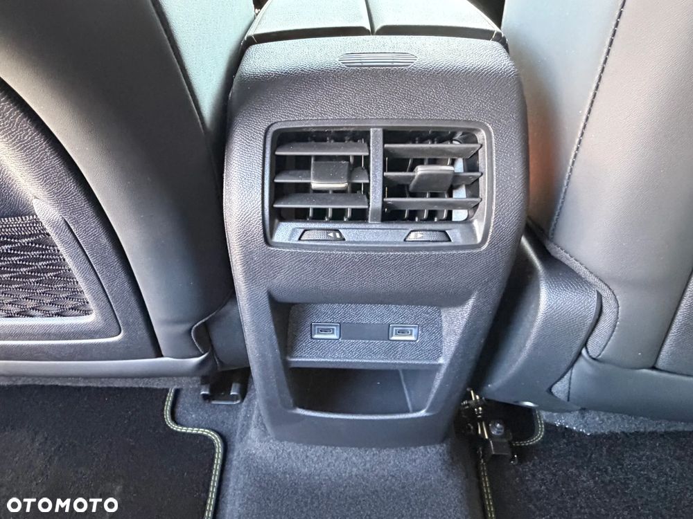 Peugeot 408 1.2 PureTech mHEV GT S&S e-DCS6 - 24