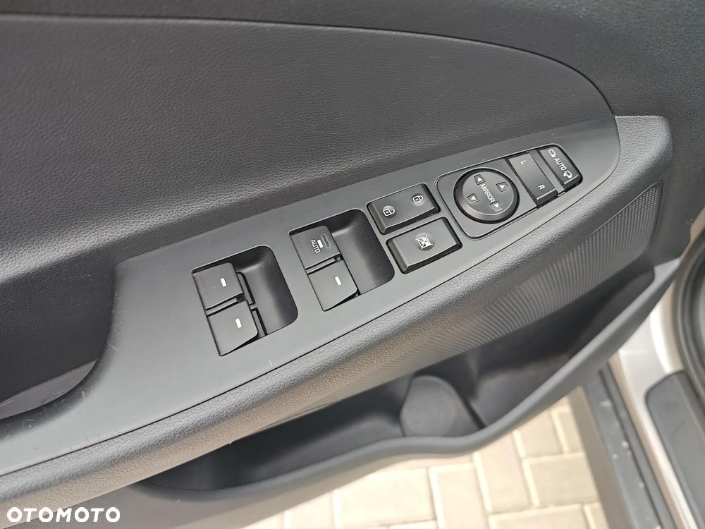 Hyundai Tucson 1.6 GDi Comfort 2WD - 19