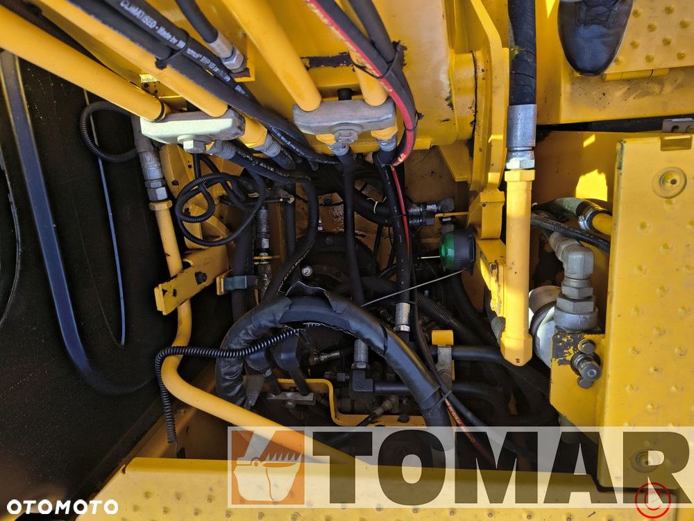 JCB JS130 LC JS 130 - 24