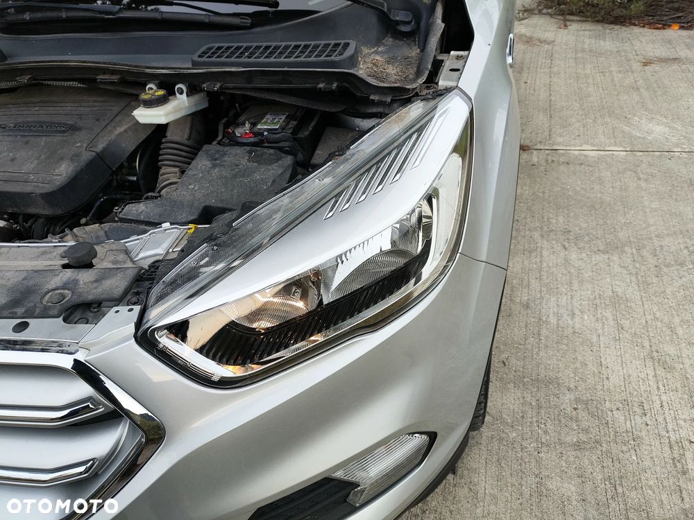 Ford Kuga 2.0 TDCi 4x4 Trend - 31