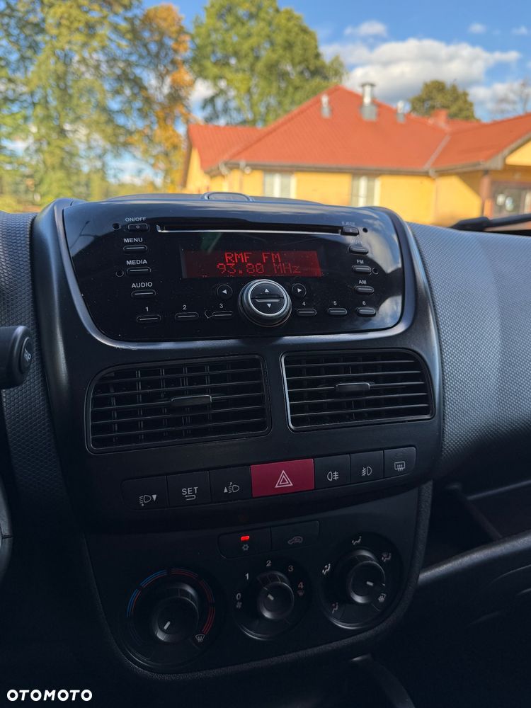 Fiat Doblo 2.0 16V Multijet Emotion - 14