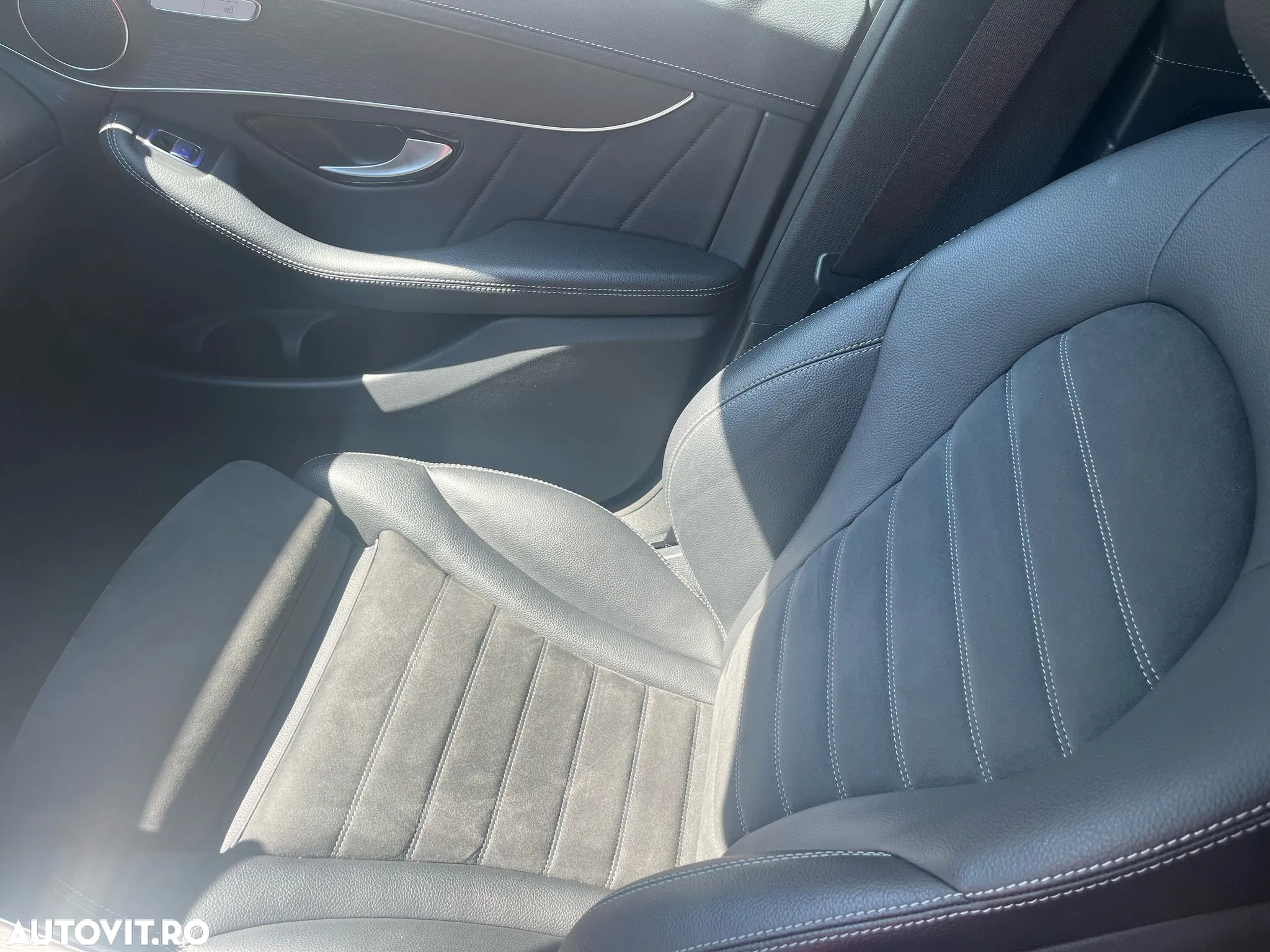 Mercedes-Benz GLC 200 4MATIC - 22