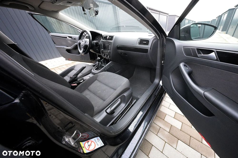 Volkswagen Jetta 1.4 TSI Comfortline - 13