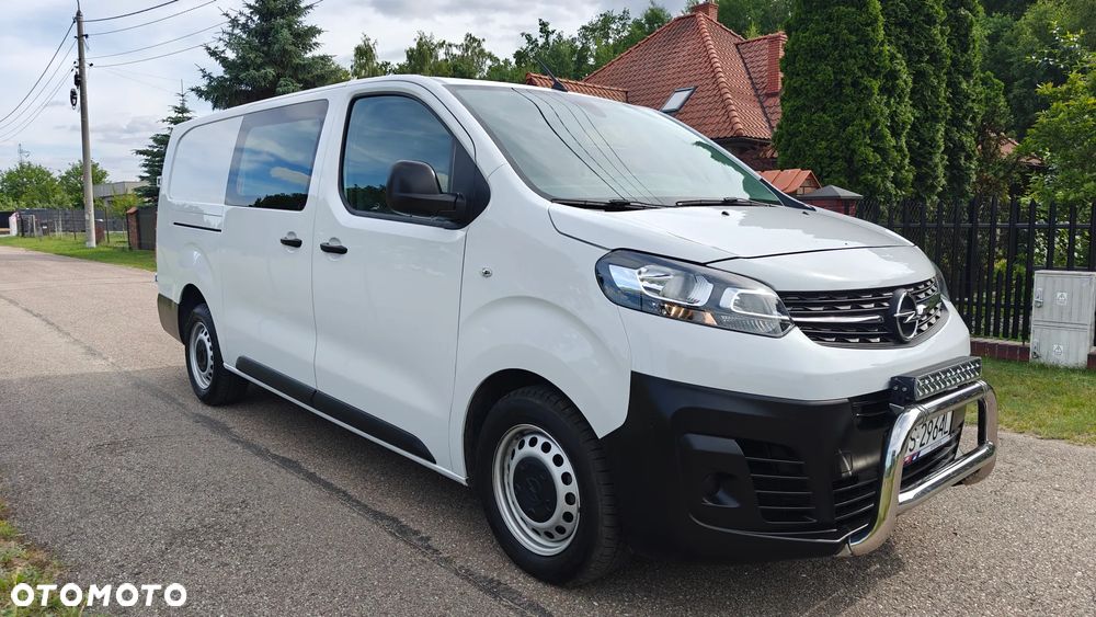 Opel Vivaro - 10