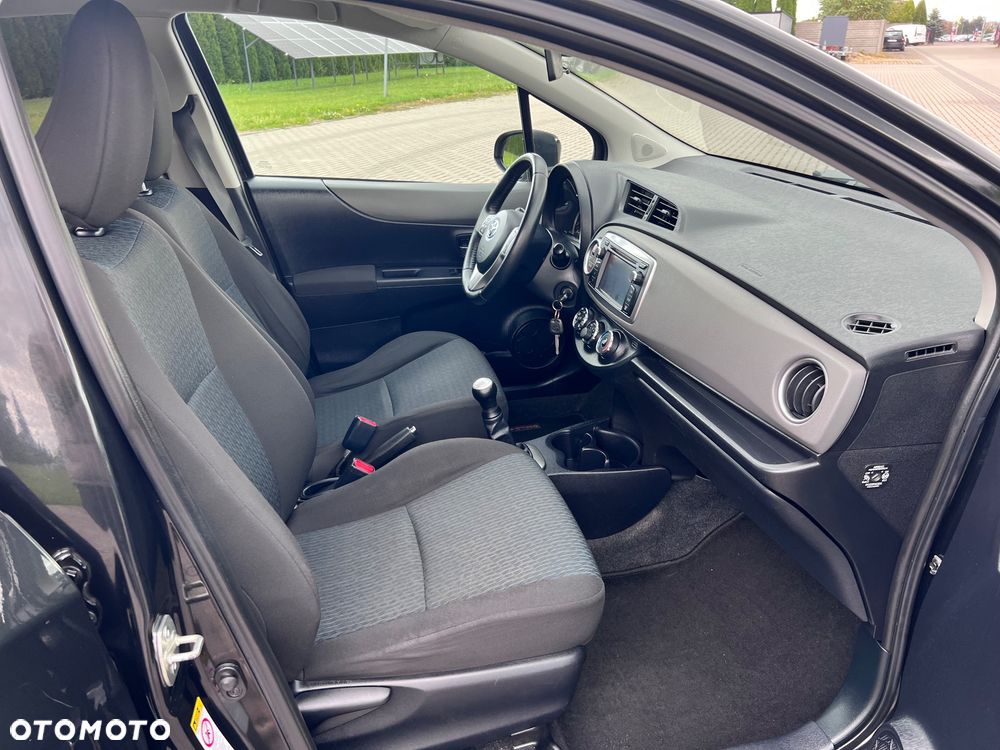 Toyota Yaris - 23