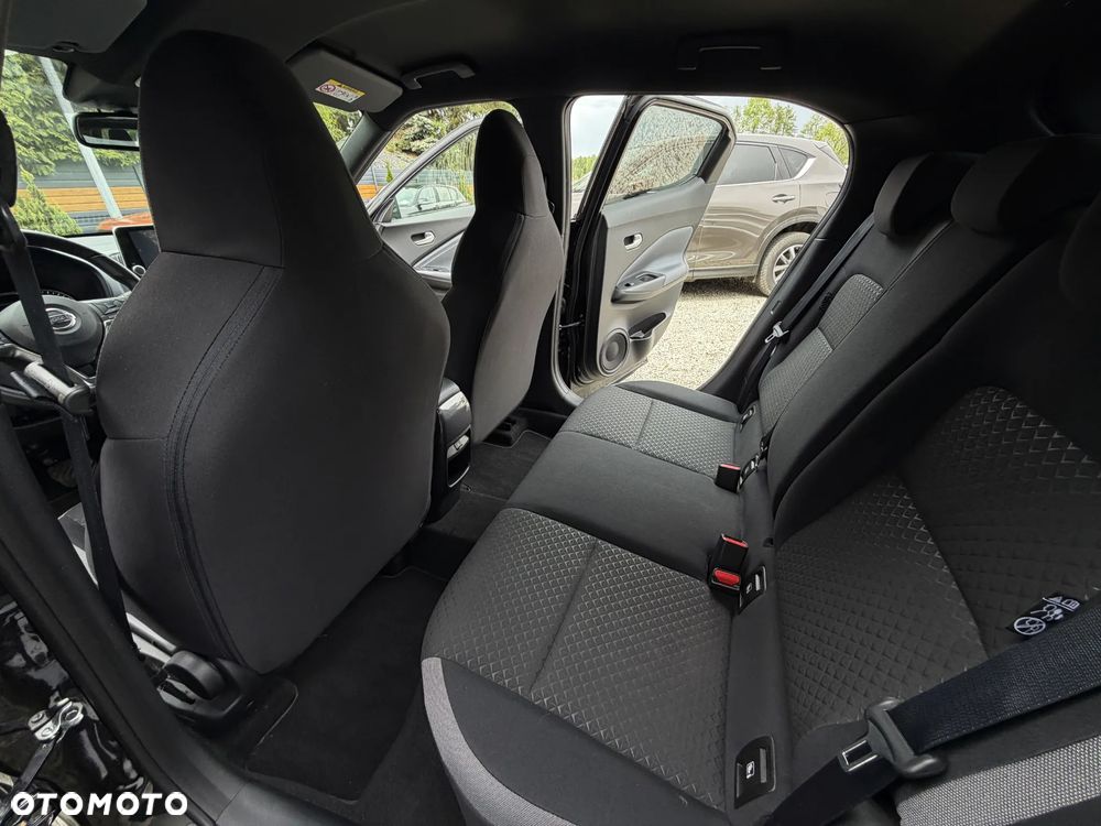 Nissan Juke 1.0 DIG-T DCT N-Connecta - 21
