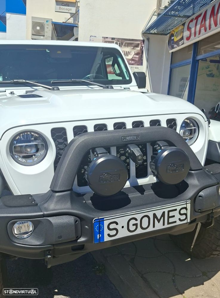 Jeep Wrangler - 3