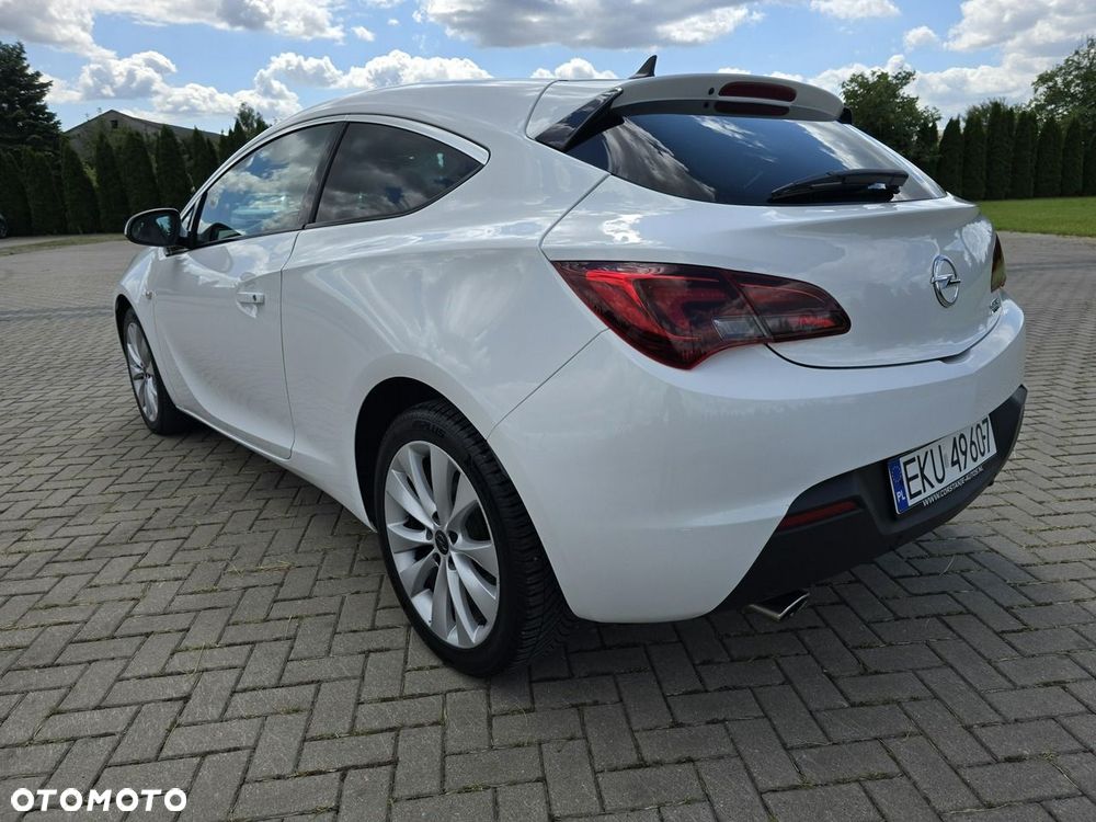 Opel Astra - 12