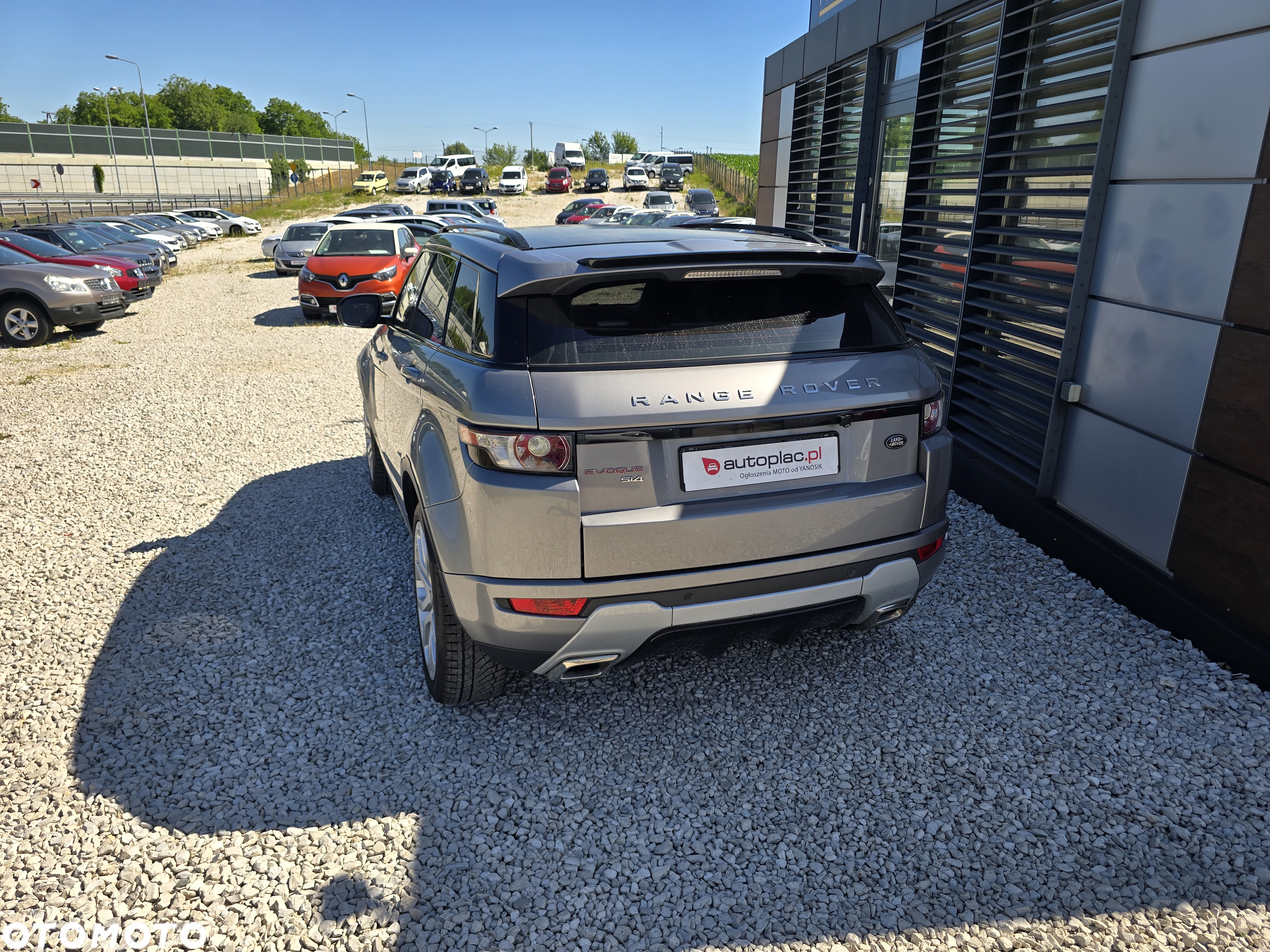 Land Rover Range Rover Evoque Si4 SkyView Edition - 13