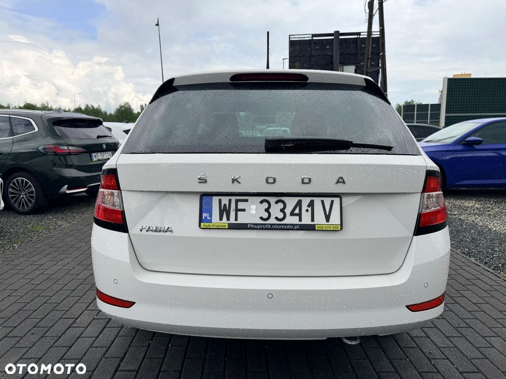 Skoda Fabia 1.0 TSI Ambition - 10