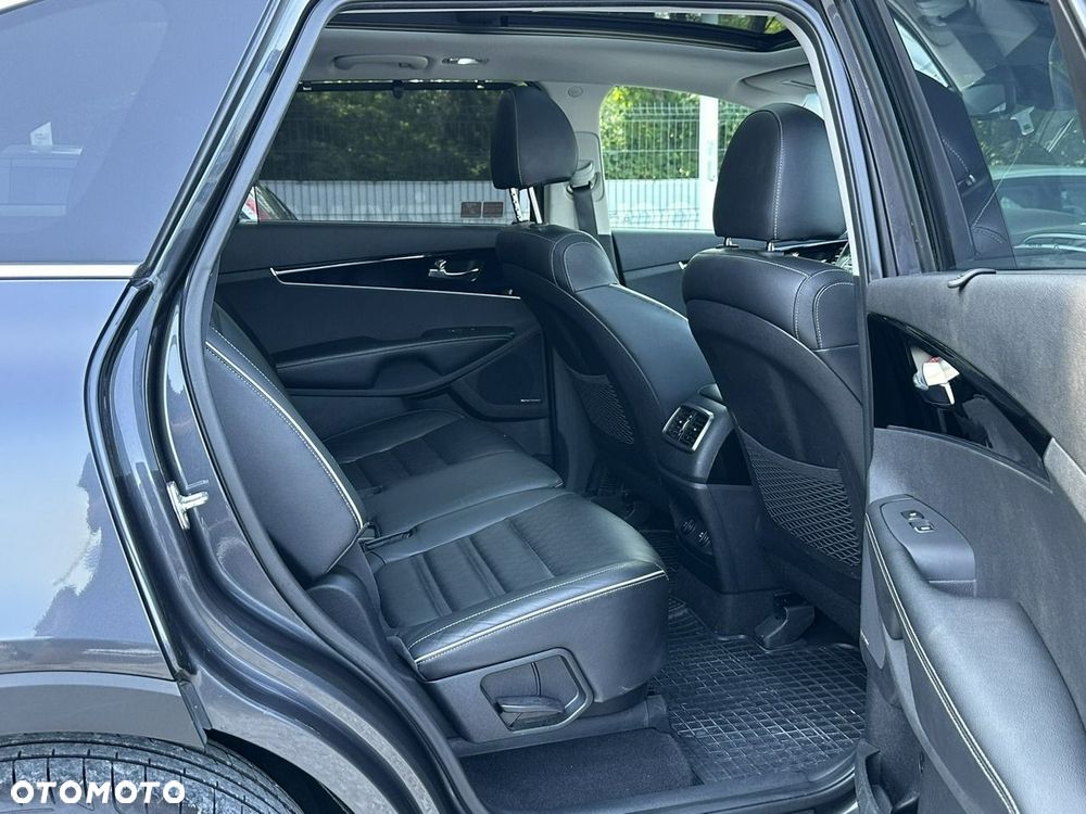 Kia Sorento 2.2 CRDi AWD GT Line - 19