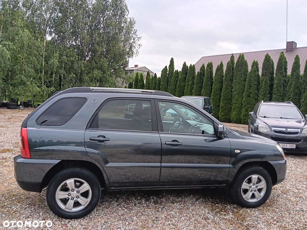Kia Sportage 2.0 2WD Cup - 25