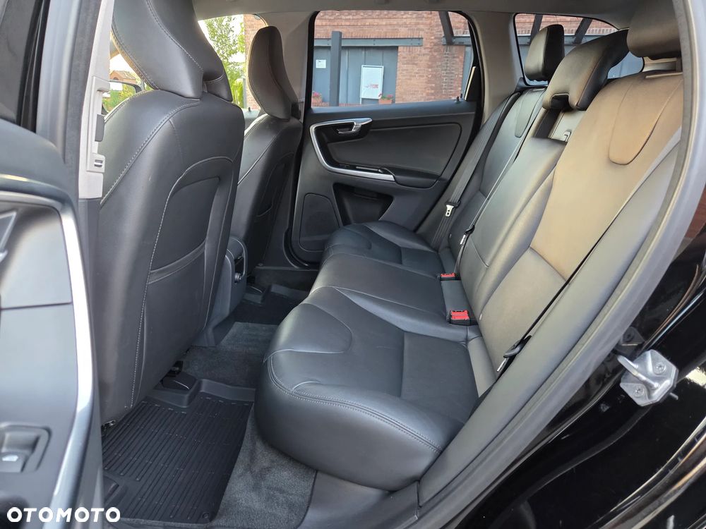 Volvo XC 60 - 14