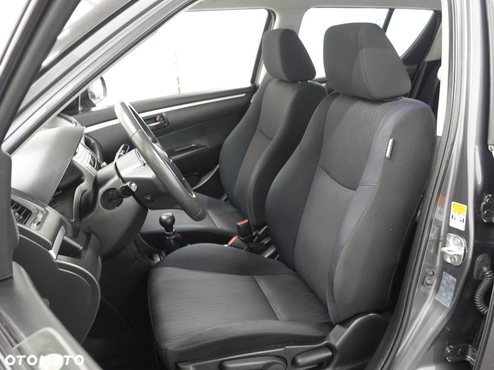 Suzuki Swift - 22
