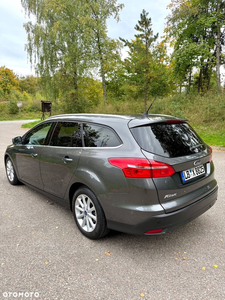 Ford Focus - 10