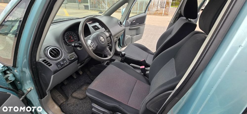 Suzuki SX4 1.6 VVT 4x2 Comfort Dance - 7