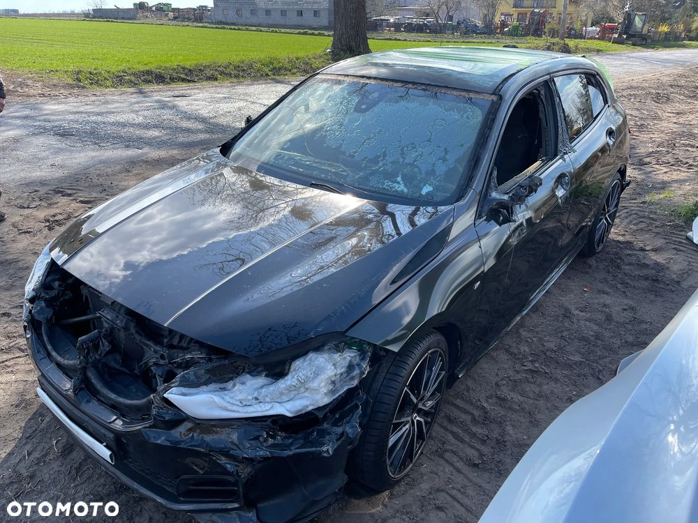 BMW Seria 1 118i Edition M Sport Shadow - 28