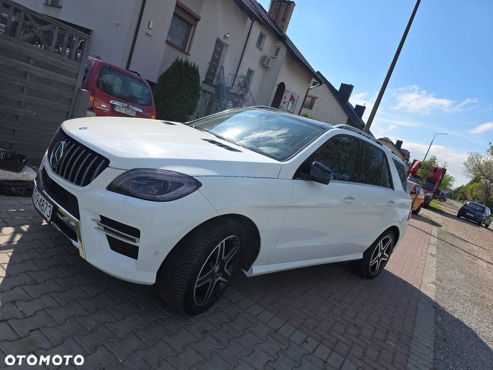 Mercedes-Benz ML 350 BlueTEC 4MATIC 7G-TRONIC Edition 1 - 9
