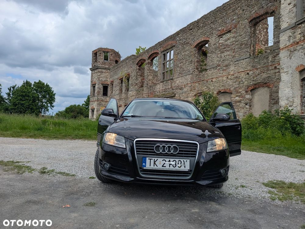 Audi A3 Sportback 1.6 Ambiente - 15