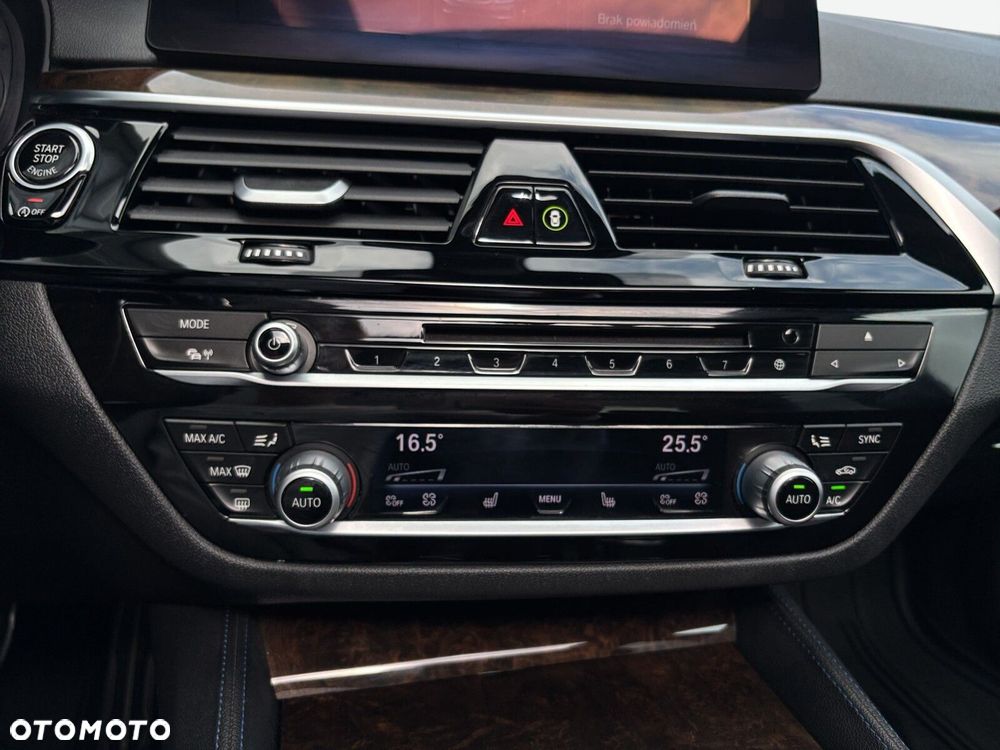BMW Seria 5 - 26