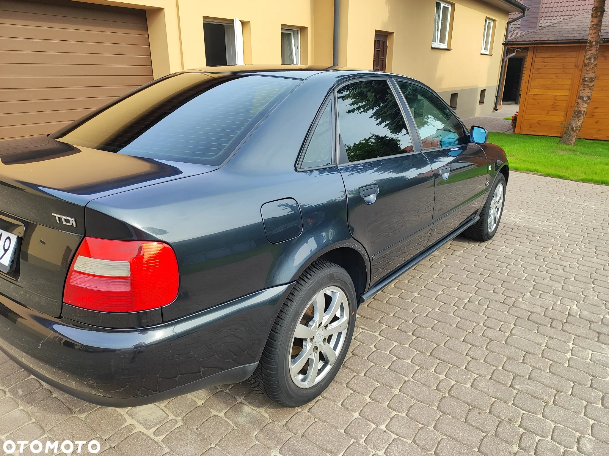 Audi A4 Avant 1.9 TDI - 8