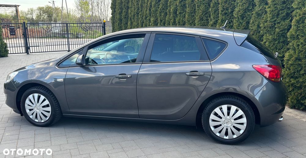 Opel Astra 1.4 Turbo - 9