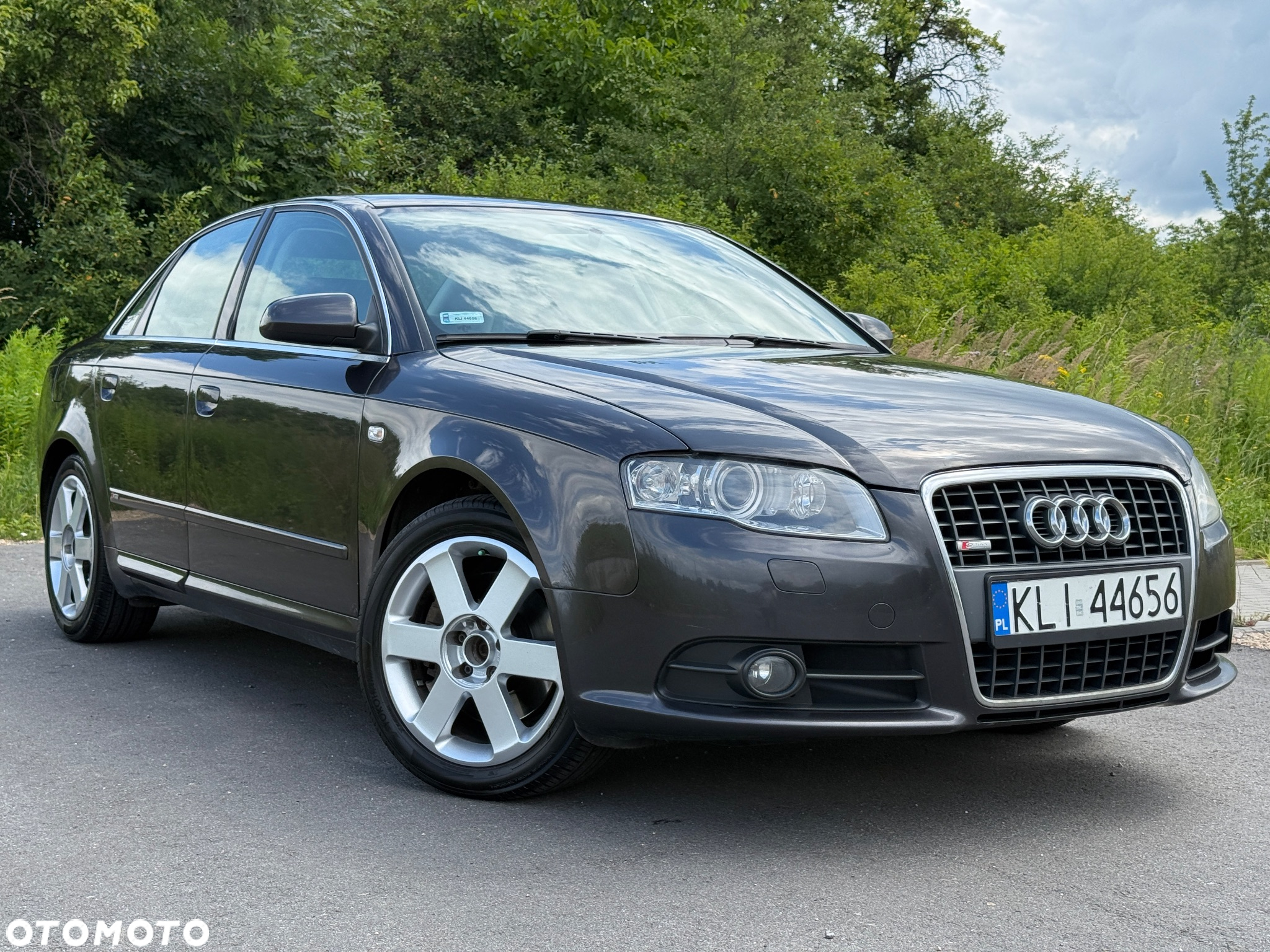 Audi A4 2.0 T FSI quattro tiptronic - 7
