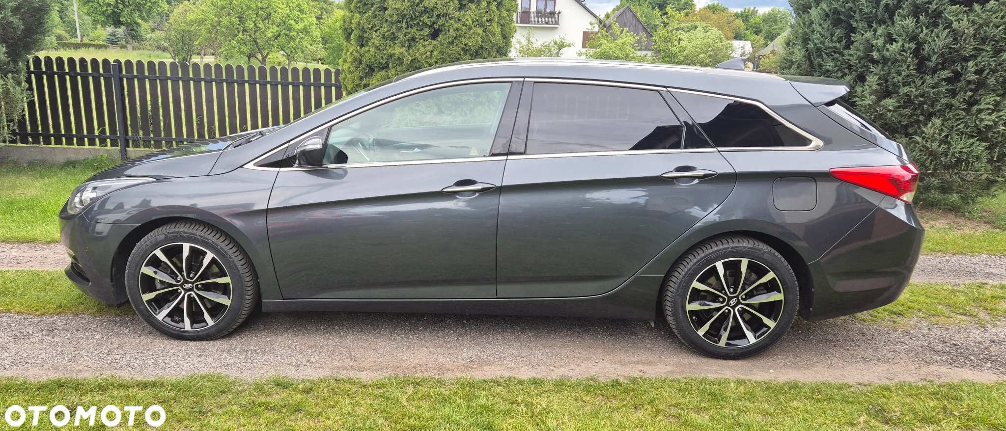 Hyundai i40 Kombi 1.7 CRDi Premium - 2