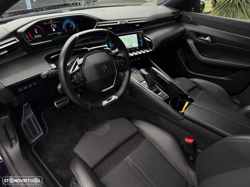 Peugeot 508 1.6 Hybrid GT e-EAT8 — photo 3
