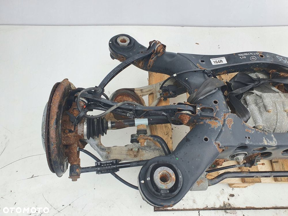 Mercedes W164 4.0 V8 CDI TYLNE ZAWIESZENIE MOST - 12