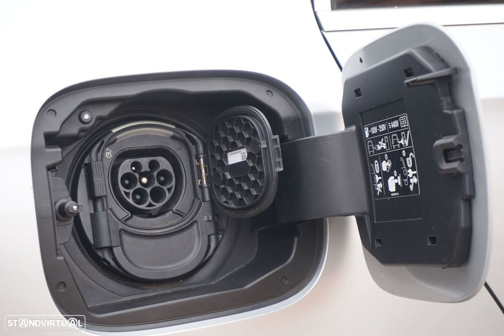 Mercedes-Benz A 250 e Style Plus - 14