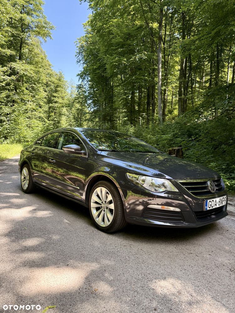 Volkswagen Passat 2.0 TDI DPF Comfortline - 1